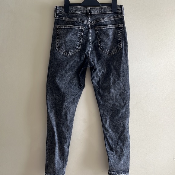 Topshop Jamie Acid Wash Jeans - Picture 6 of 8